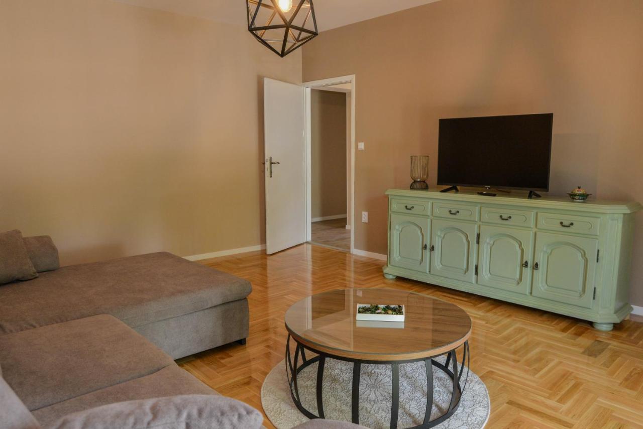 Apartman Maja ザダル エクステリア 写真